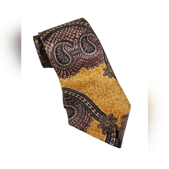 Jos A. Banks 100% Silk Paisley Tie - Picture 2 of 6